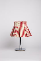 Dania, Box pleated