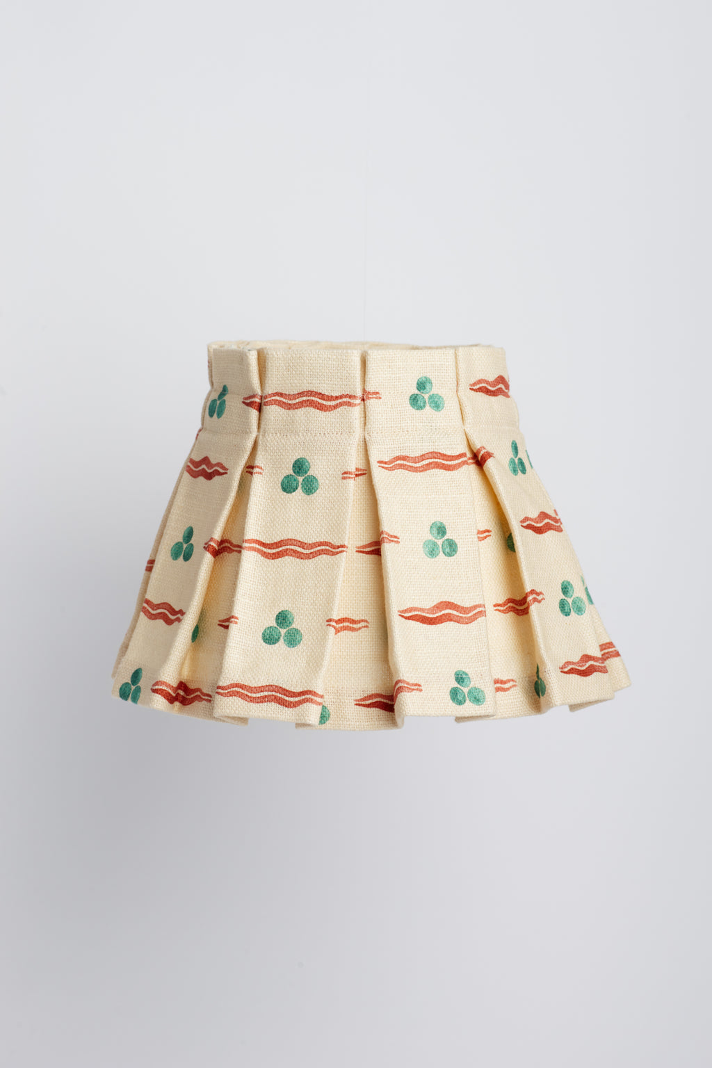 Svecia, Box pleated