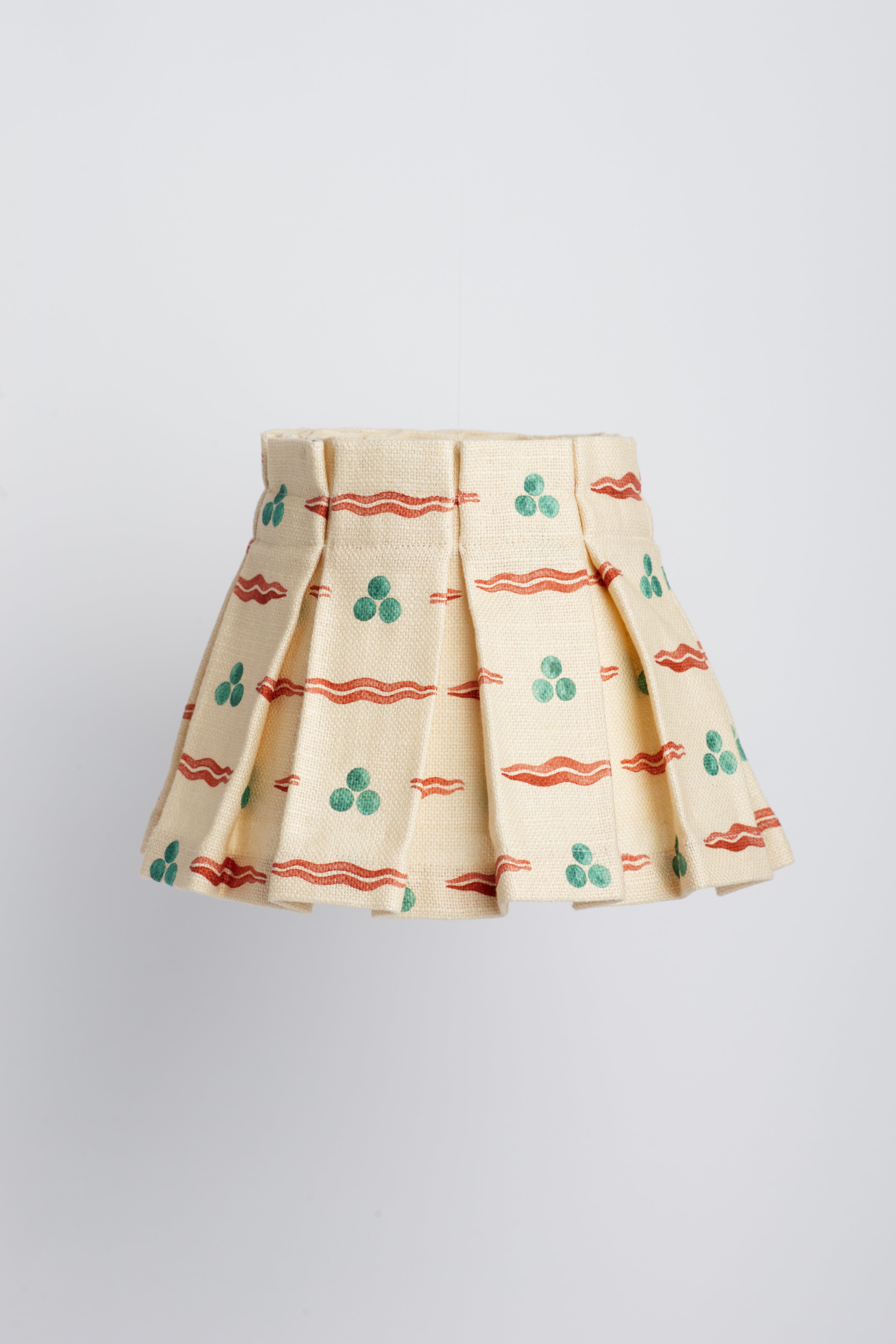 Svecia, Box pleated