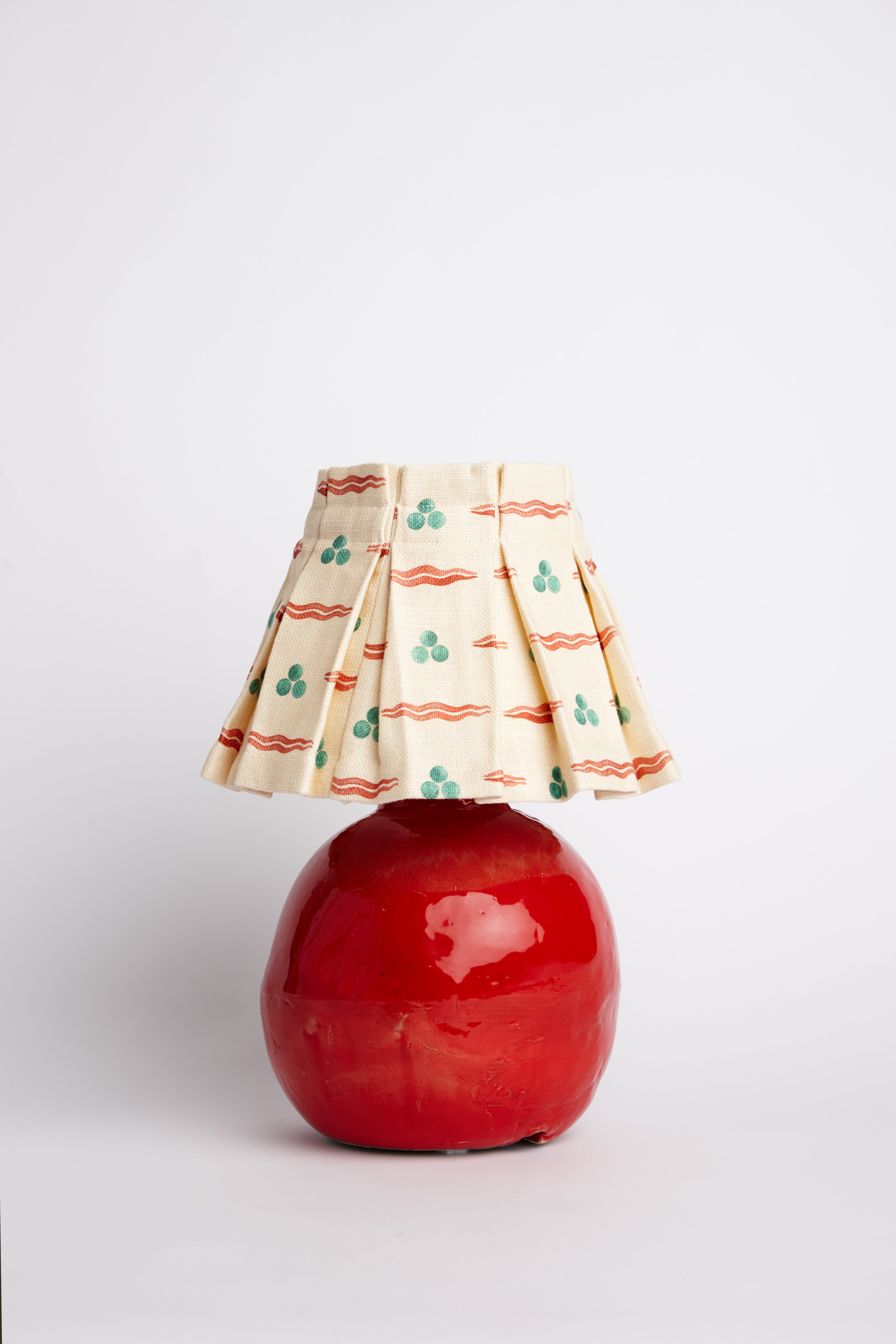 Svecia, Box pleated
